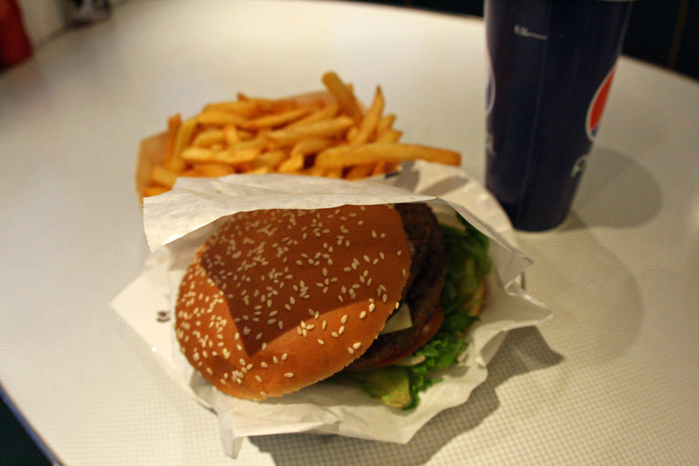 Burger-Menü für 110 Kronen