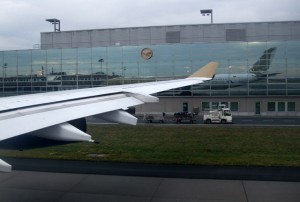 A340 der Gulf Air kurz vor dem Abheben in Frankfurt nach Bahrain und Manila.