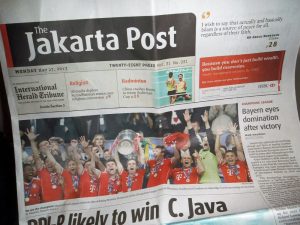 FC Bayern München nach dem Sieg der Champions League auf dem Titel der Jakarta Post aus Indonesien