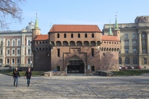 In Krakau beeindrucken die gut erhalten mittelalterlichen Gebäude