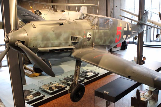 Aus dem Zweiten Weltkrieg sind viele Flugzeuge zu sehen