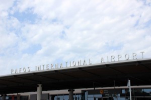 Klein und übersichtlich ist der sympathische Flughafen von Paphos