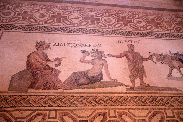 Das Haus des Dionysos ist nach diesem Mosaik mit dem Weingott benannt