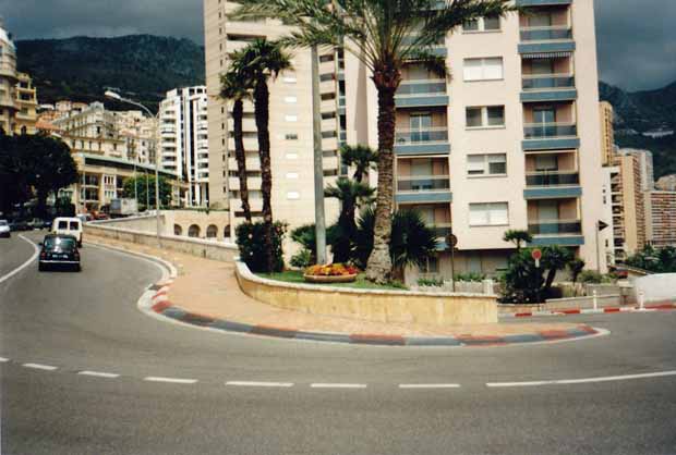 Beim Formel 1 Rennen in Monaco sorgt diese Haarnadelkurve für Spannung