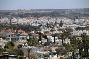 Blick über Ayia Napa auf Zypern