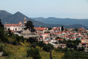 Das Dorf Lefkara im Troodos-Gebirge auf Zypern