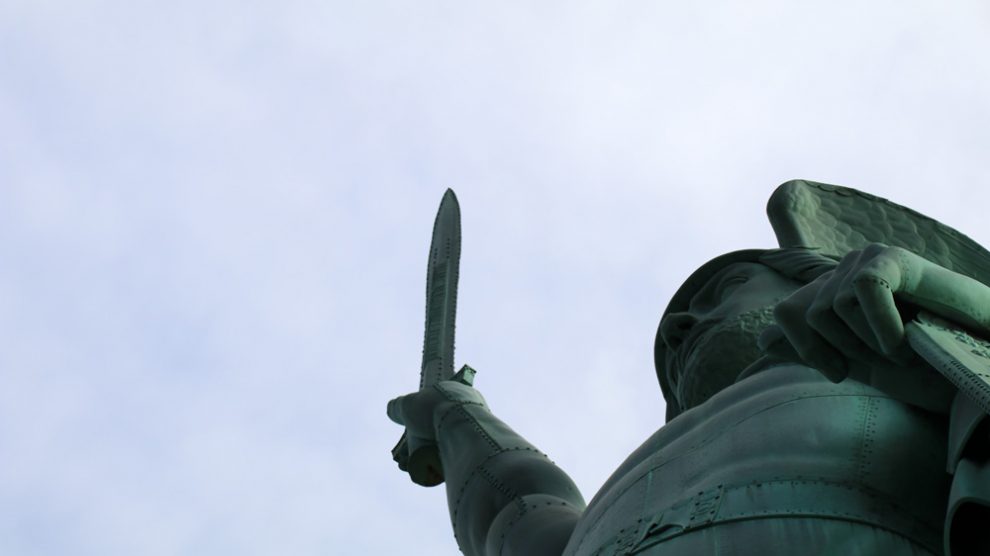 Das Hermannsdenkmal mit Schwert