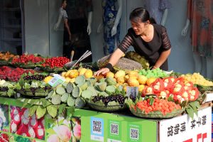 Markt in China mit Obst