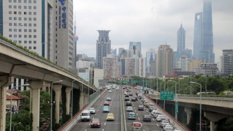 Straße bzw. Autobahn in Shanghai in China