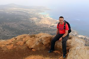 Die Aussicht von der Akamas Halbinsel auf Zypern zum Meer und zur Küste ist spektakulär