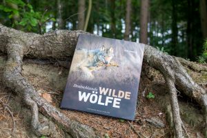 Buch Deutschlands wilde Wölfe