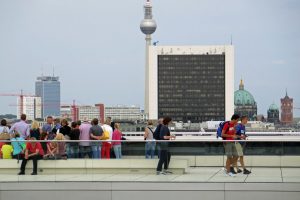 Vom Dach des Reichstages haben Besucher eine der schönsten Aussichten auf Berlin
