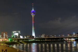 Nachtaufnahme Düsseldorf