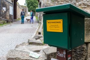 Stempelkasten an der Burgruine Regenstein – Harzer Wandernadel Stempelstelle HWN 80