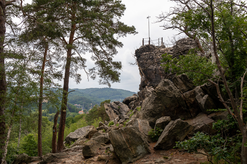 Großvaterfelsen – Harzer Wandernadel Stempelstelle HWN 76