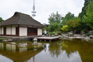 Der Japanische Garten im Park von Planten un Blomen in Hamburg
