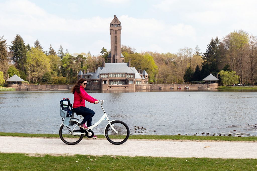 Fahrrad im Nationalpark De Hoge Veluwe in den Niederlanden Holland